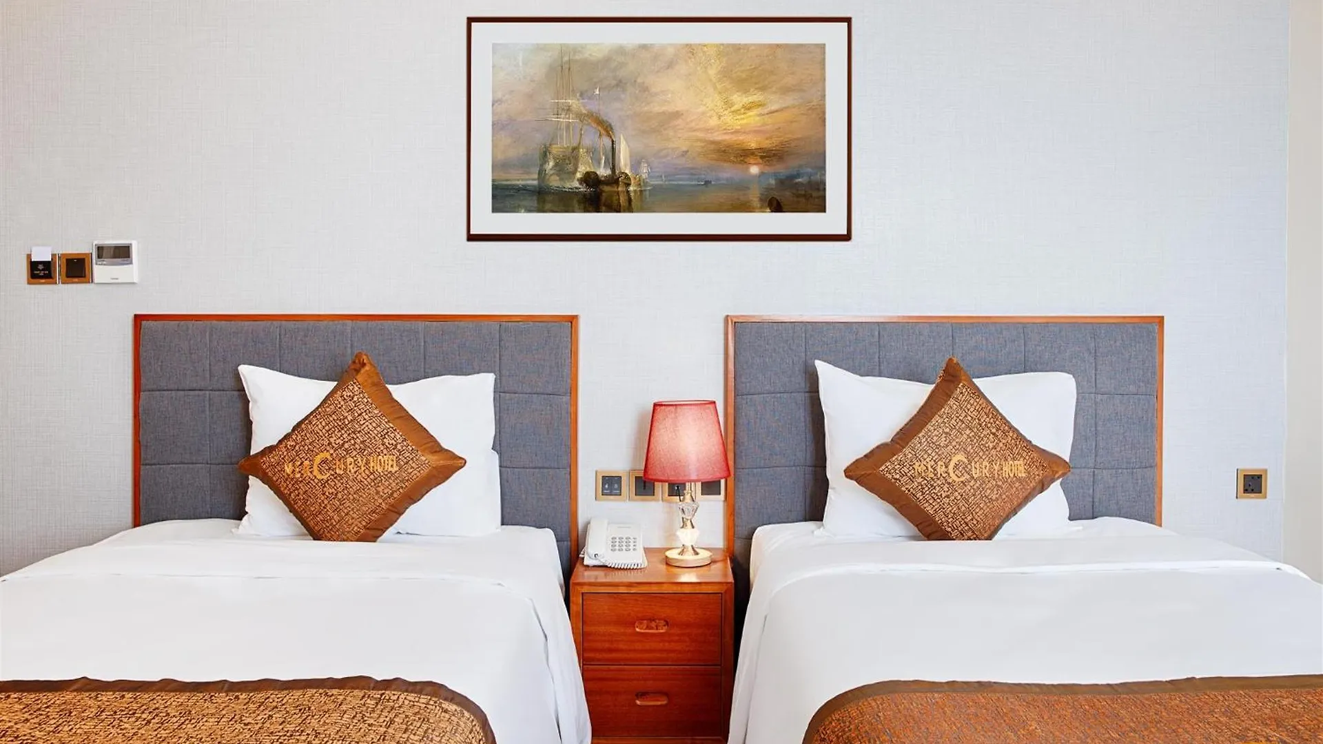 Mercury Apartment Danang 3*, Da Nang