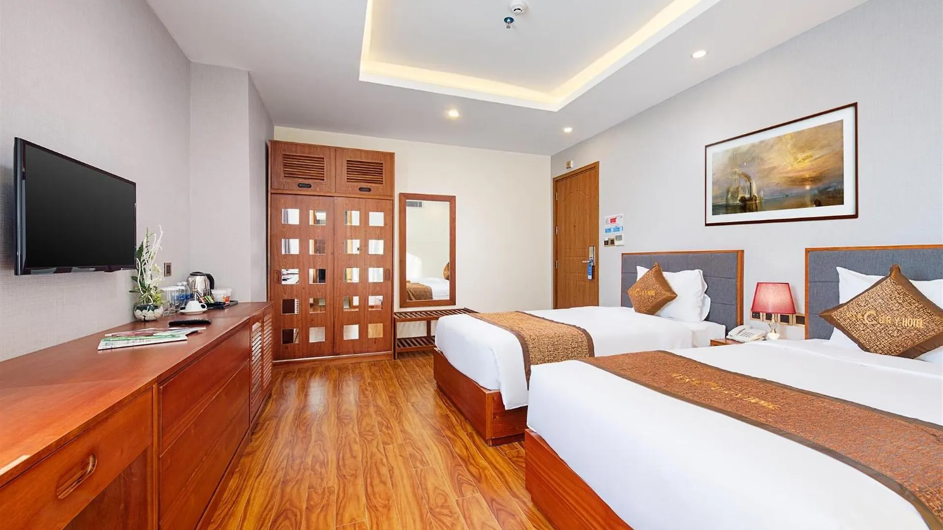 Mercury Apartment Danang