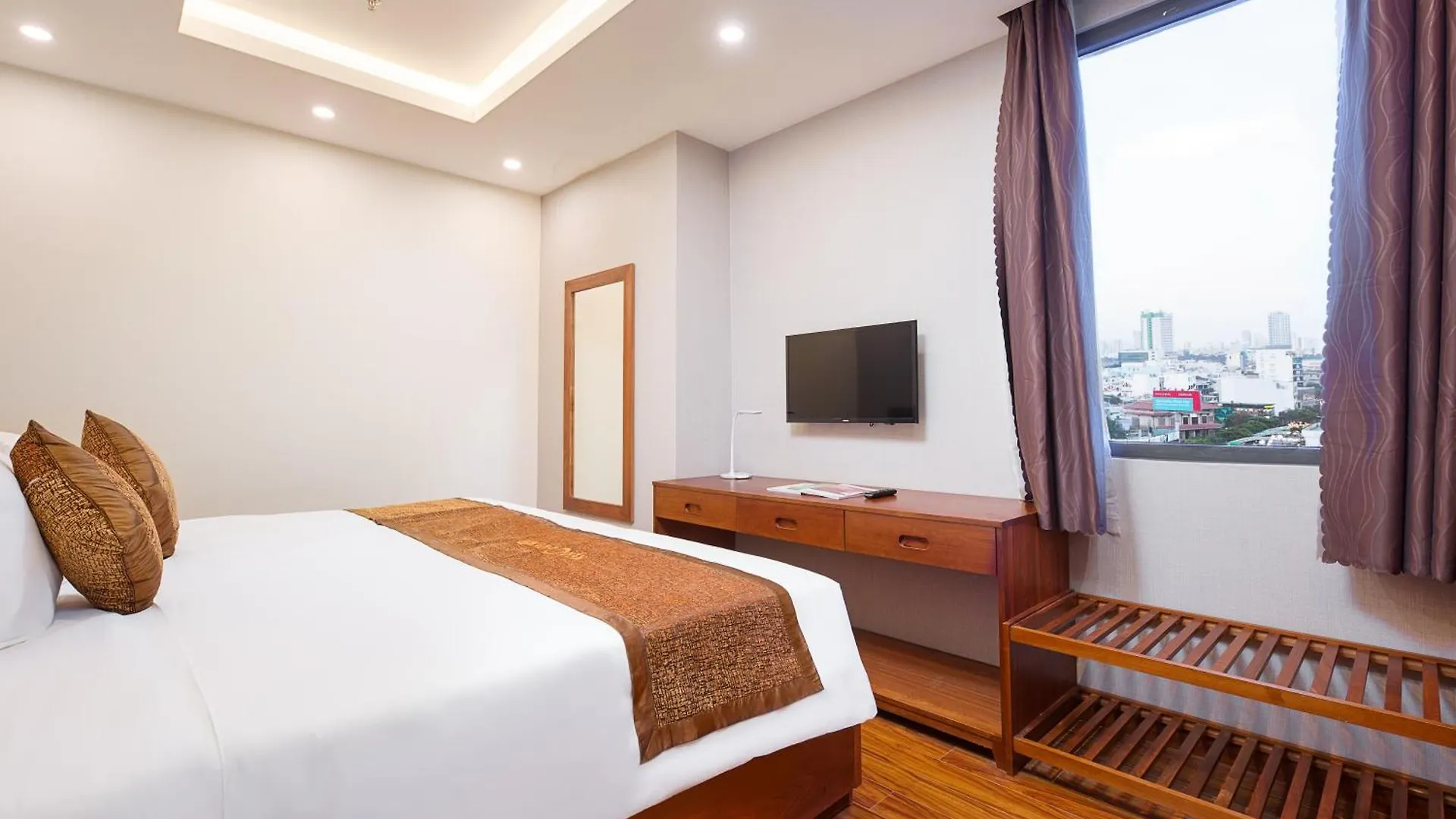 Mercury Apartment Danang