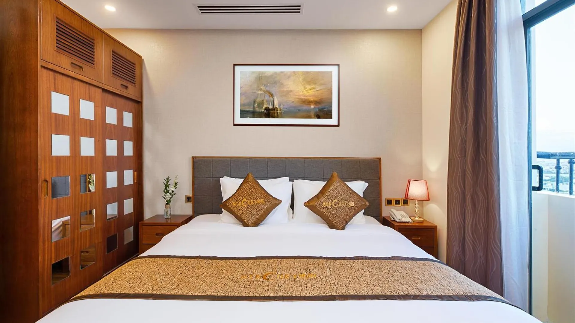 Mercury Apartment Danang 3*, Da Nang