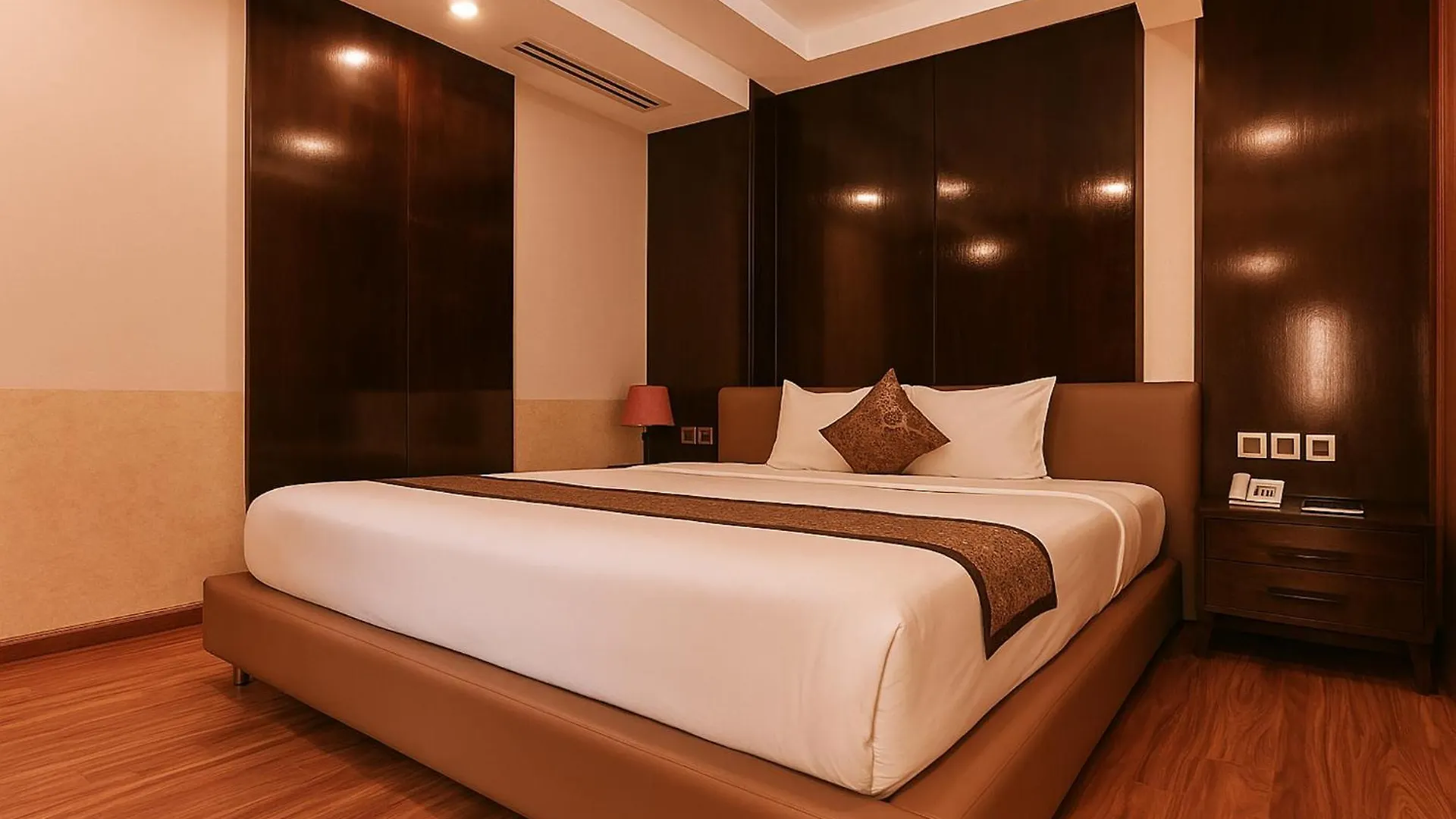Mercury Apartment Danang